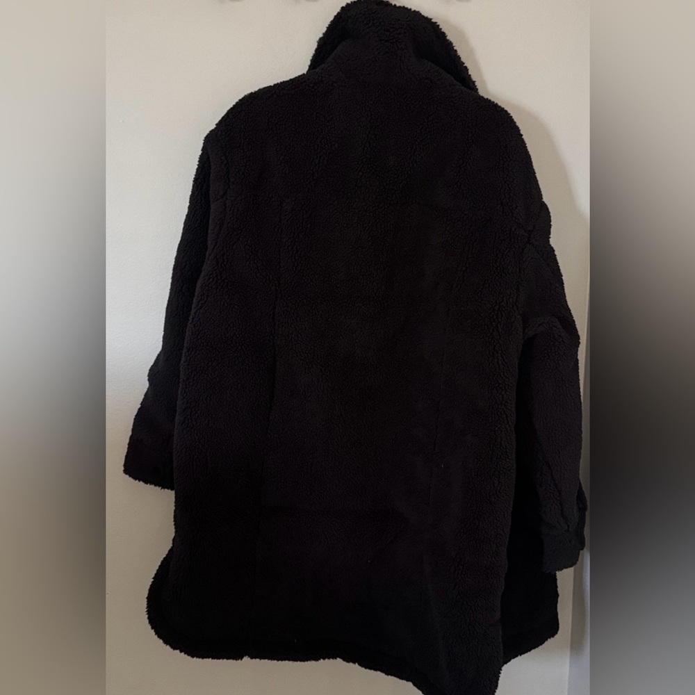 NWOT UGG Frankie Fluff Shirt Jacket Size Large - Picture 12 of 14